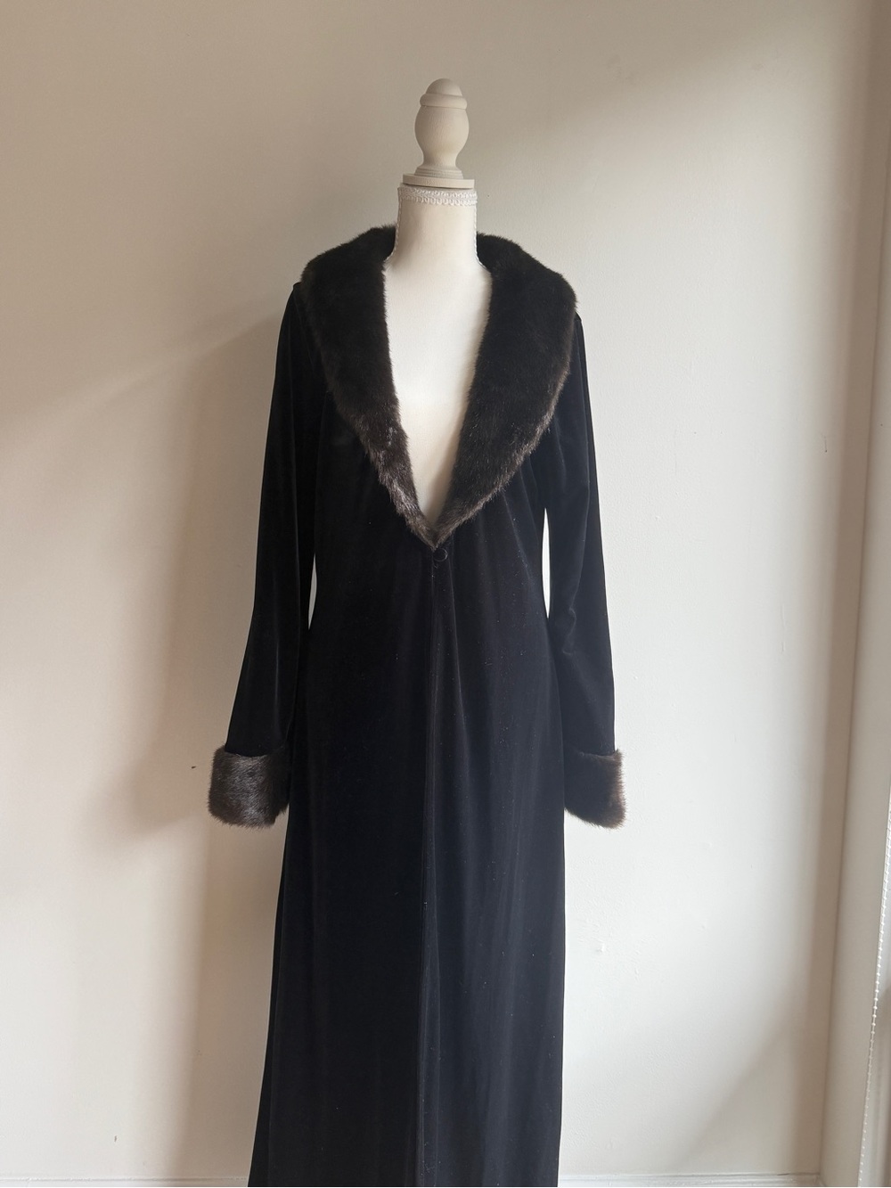 Victoria's Secret Black Velvet Robe with Faux Fur Trim